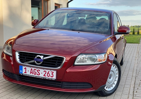 Volvo S40 cena 26900 przebieg: 126471, rok produkcji 2010 z Rawicz małe 781